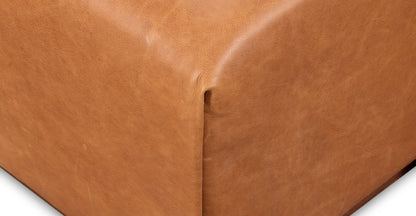 Pouf in pelle Jarmo con tavolo in noce